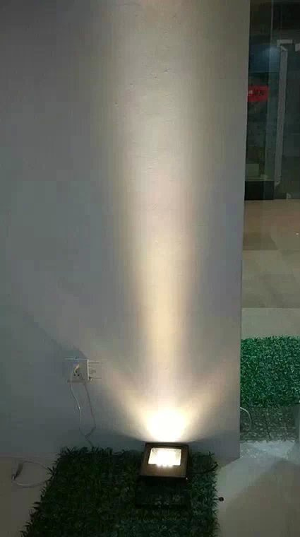 Factory Price 3 Years Wrranty 20W LED Spotlight