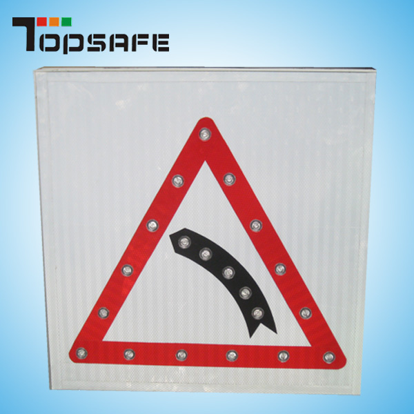 Solar LED Traffic Safety Sign Light