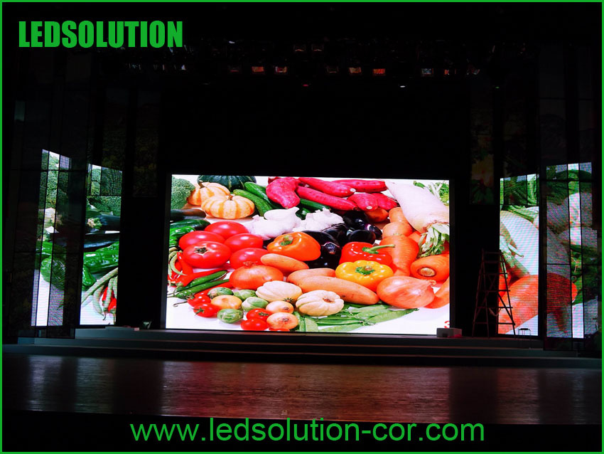 Full Color Rental Use LED Picture and Video Display