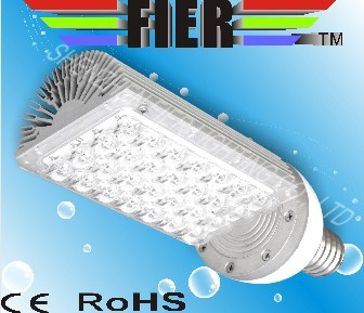 28W IP54 LED Street Light with 3 Years Warranty
