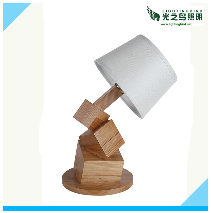 Lightingbird Creative Computer Desk Wood Table Lamp (LBMT-LH)