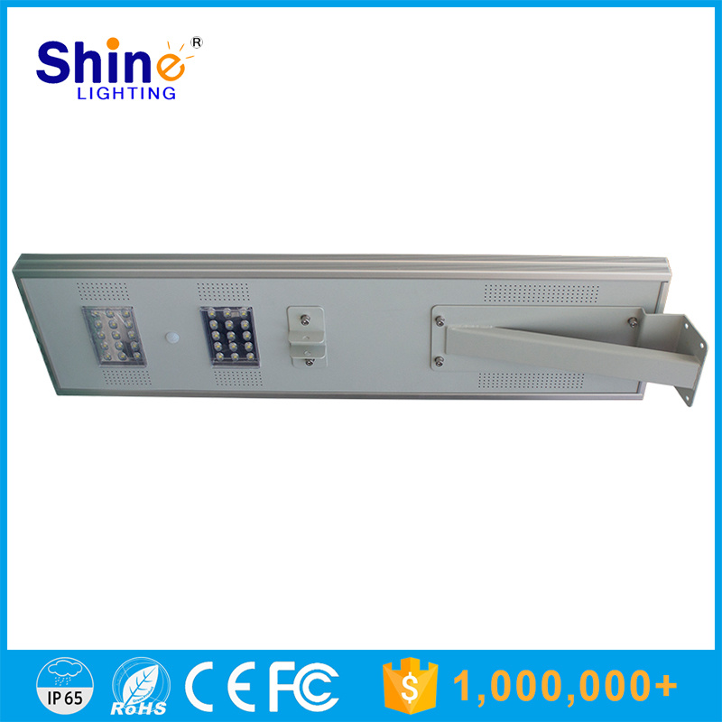 Modern 12V Solar 30W LED Street Light with Pole