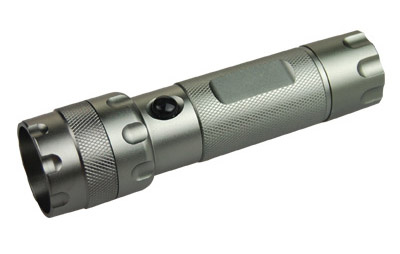 Super Bright CREE LED Flashlight (Torch) (11-1H0033)