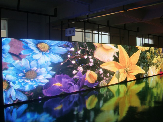 P2.5 Indoor Rental LED Display LED Display Screen Fast Installation LED Display