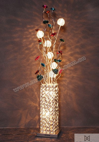 Beautiful Aluminium Flower Floor Lamp (6261-8)