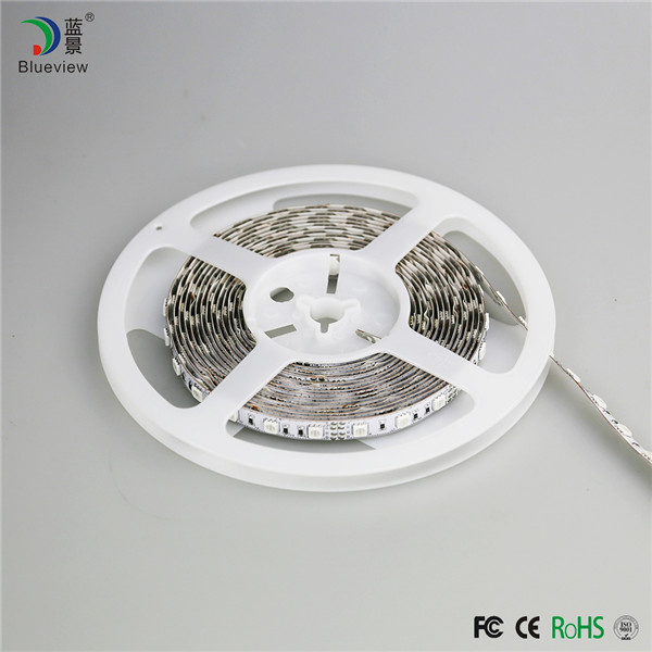 Manufacturer Flexible Waterproof 5m 5050 SMD RGB LED Strip Light