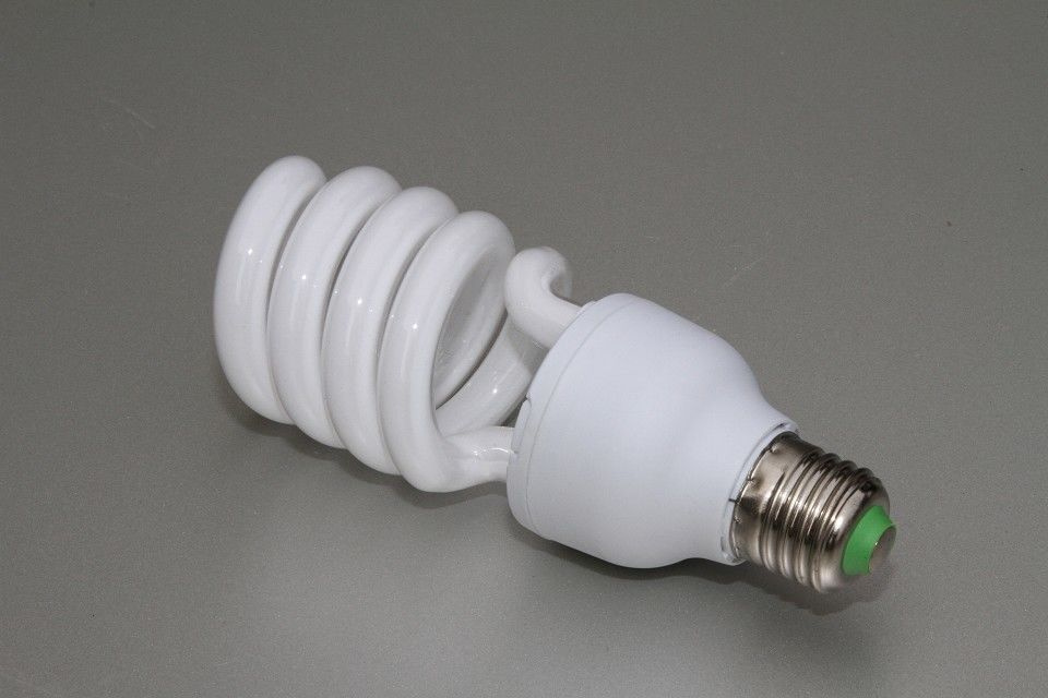 26W Half Spiral Energy Saving Light