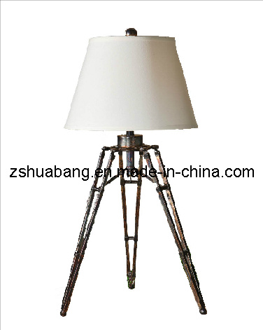 Iron Folding Tripod Table Lamp (HBT-6099)