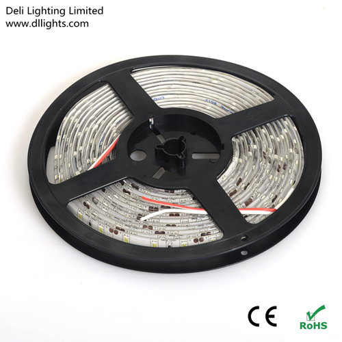 Waterproof LED Flexible Strip Light with 90PCS SMD3528