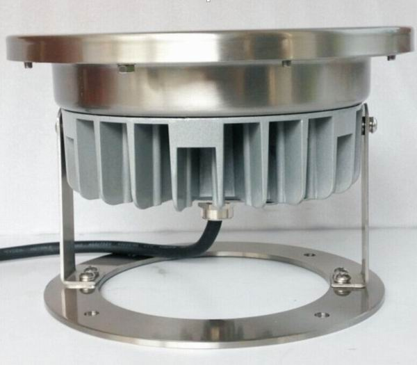 RGBW 60W Outdoor Flood Light with IP68 Waterproof
