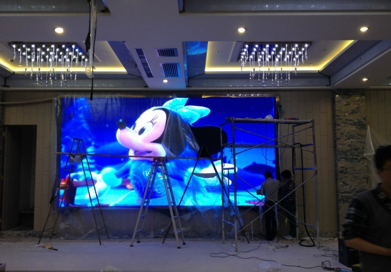 P4 Indoor Full Color LED Display