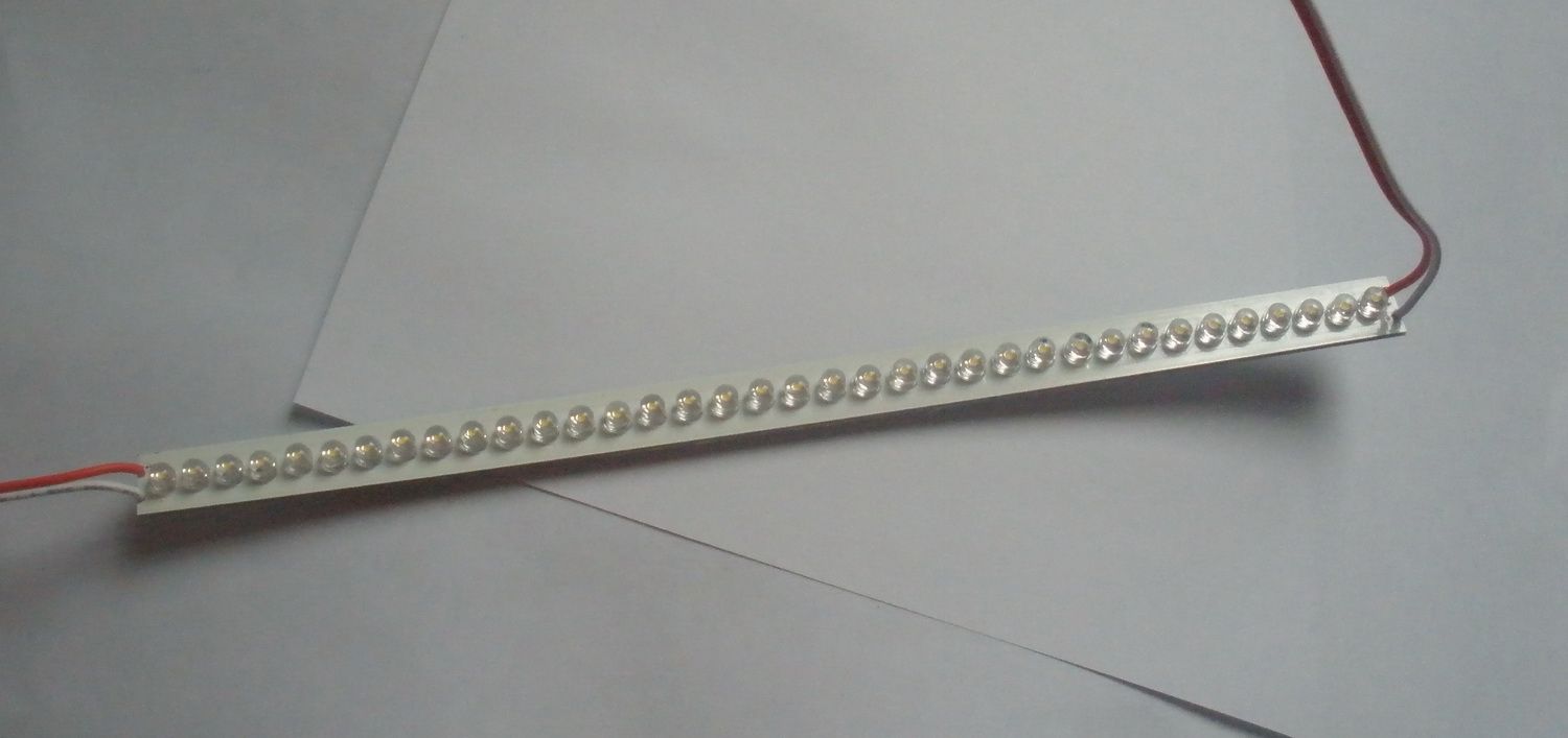 LED Strip Light (rg2508-B20)