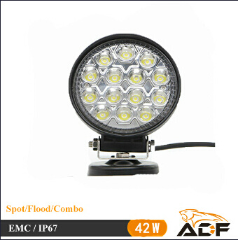 42W IP67 Round LED Work Light for Motorcycle Offroad