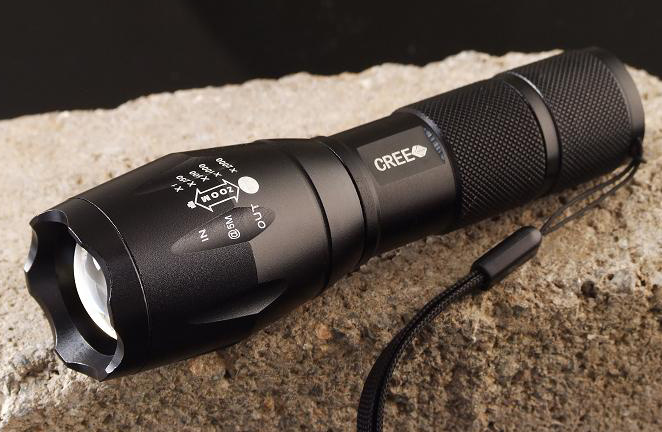 Rechargeable LED Flashlight