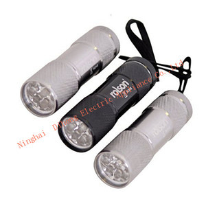 Dh004 Aluminum Alloy LED Flashlight