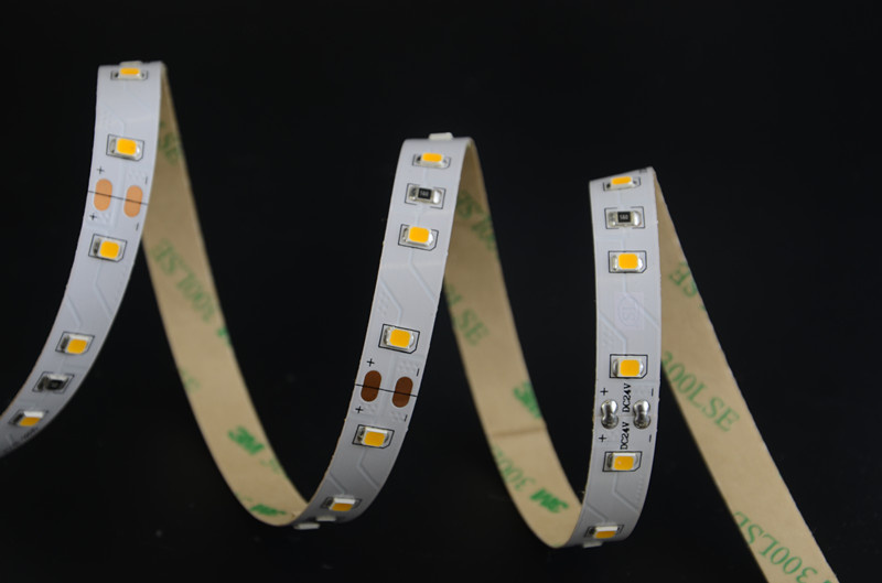 CE/RoHS Listed LED Strip with Favorable Price