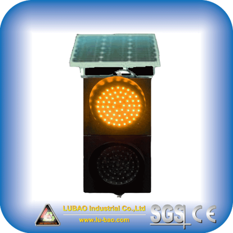 Solar LED Traffic Light