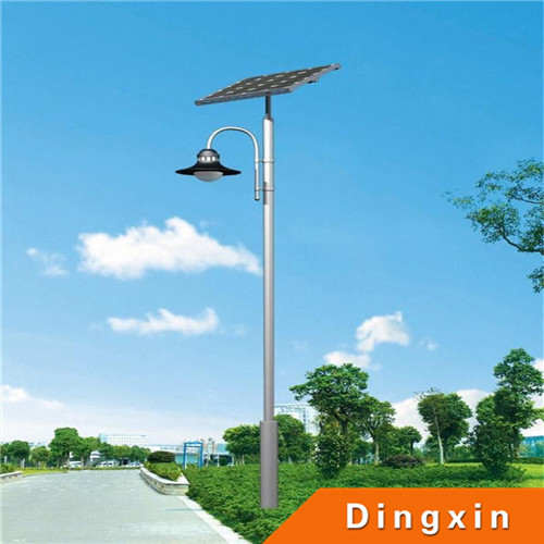 4m 18W LED Solar Street Lights (DX-09)