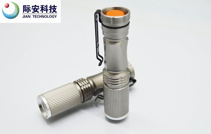 CREE XPE AA Battery 4W LED Mini Flashlight