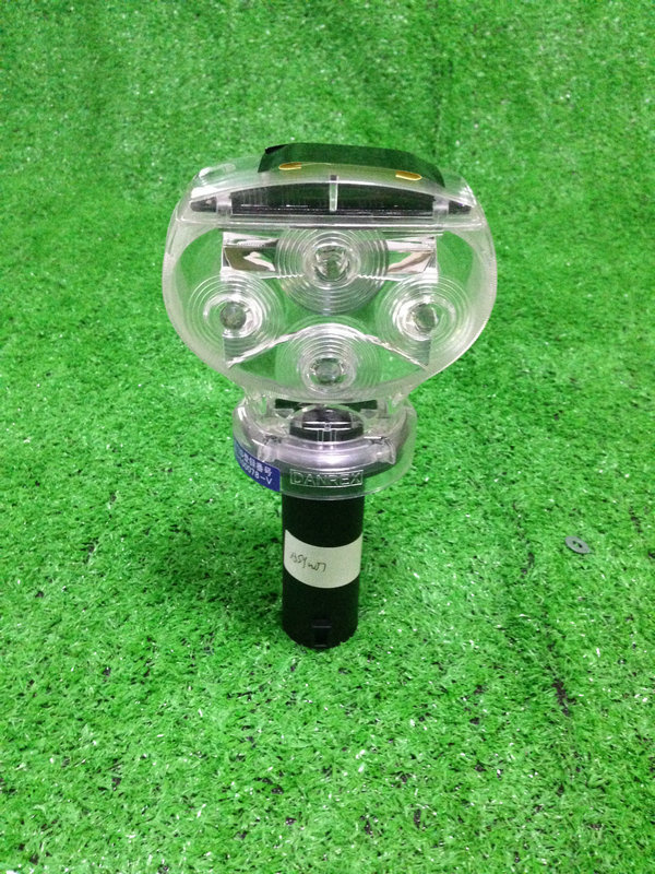 Solar Traffic LED Flashlight