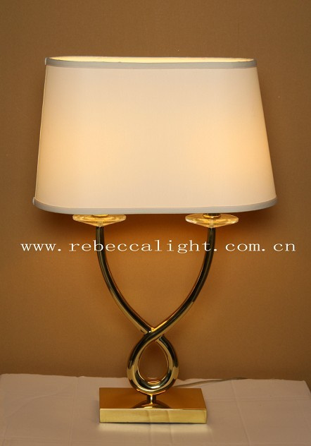 Hotel Iron Bedside Table Lamp