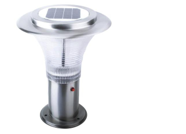 LED Solar Lawn Light