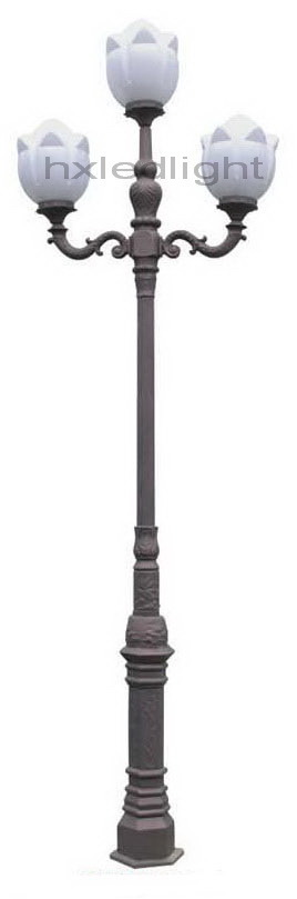 Classic Pole Three Arms Flower LED Garden Light (HXGH2503)