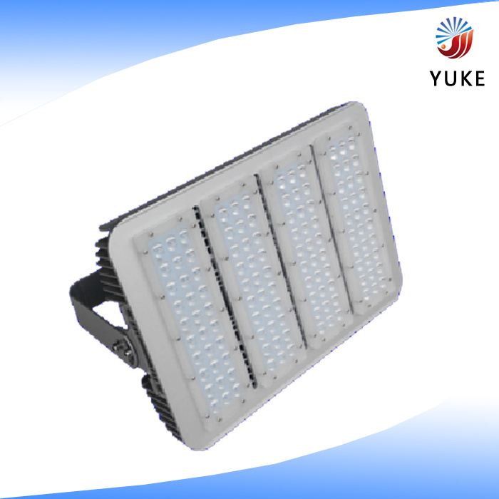 Waterproof 60-180W LED Tunnel Light with 5 Years Warranty