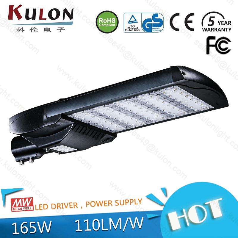 Energy Saving High Luminance 165W CE RoHS LED Street Light for Packing Lots