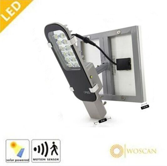 12W Integrated Solar LED Street Light with Sensor Lighting