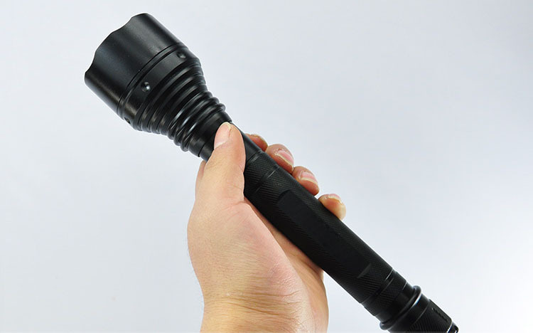 High Power Aluminum Alloy CREE 5W Q5 LED Flashlight