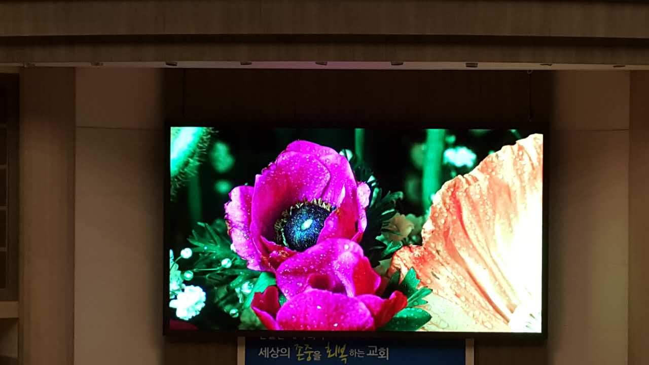P4.81 Indoor Rental LED Display with SMD2121 Black Lamp