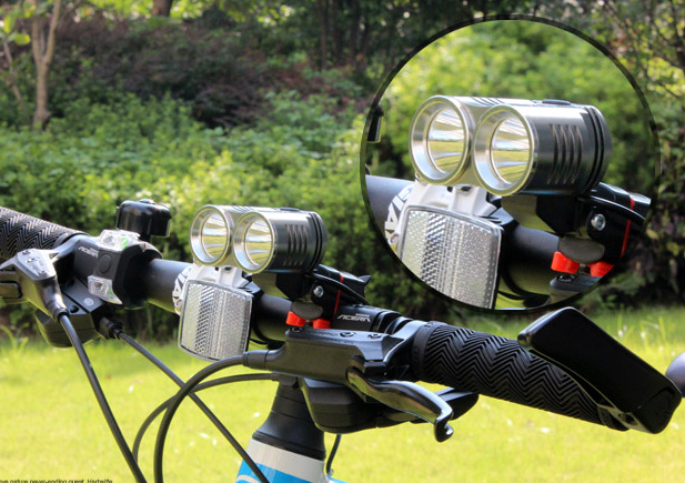 Super Bright 2, 000 Lumens Xm-U2 LED Bike Lamp Focusing Bike Light