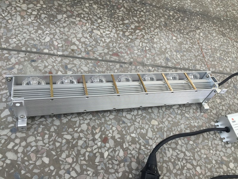 IP66 Waterproof 60W LED Strip Light for Warehouse/School