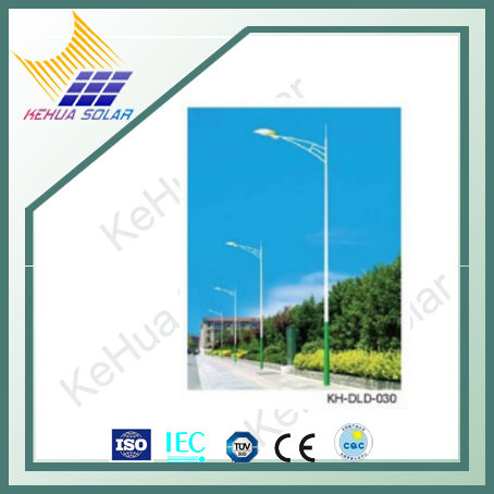 5m 30W LED Solar Street Light