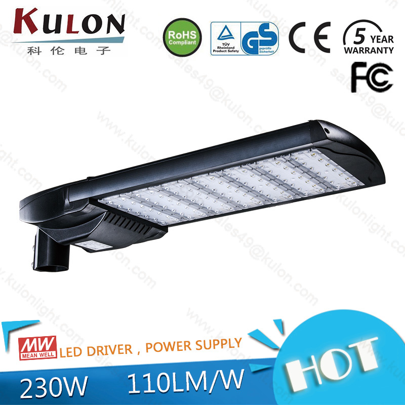 135lm/W IP66 LED Street Lamp LED Street Light for Outdoor Lighting