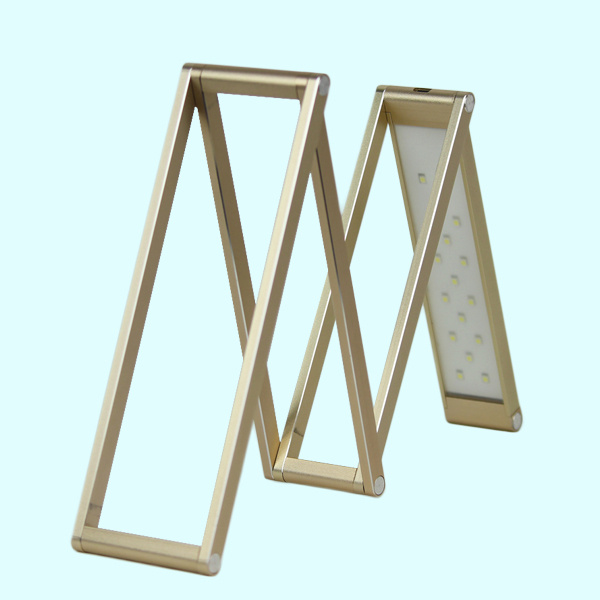 Metal Creative Foldable LED Desk Lamp/Table Lamps