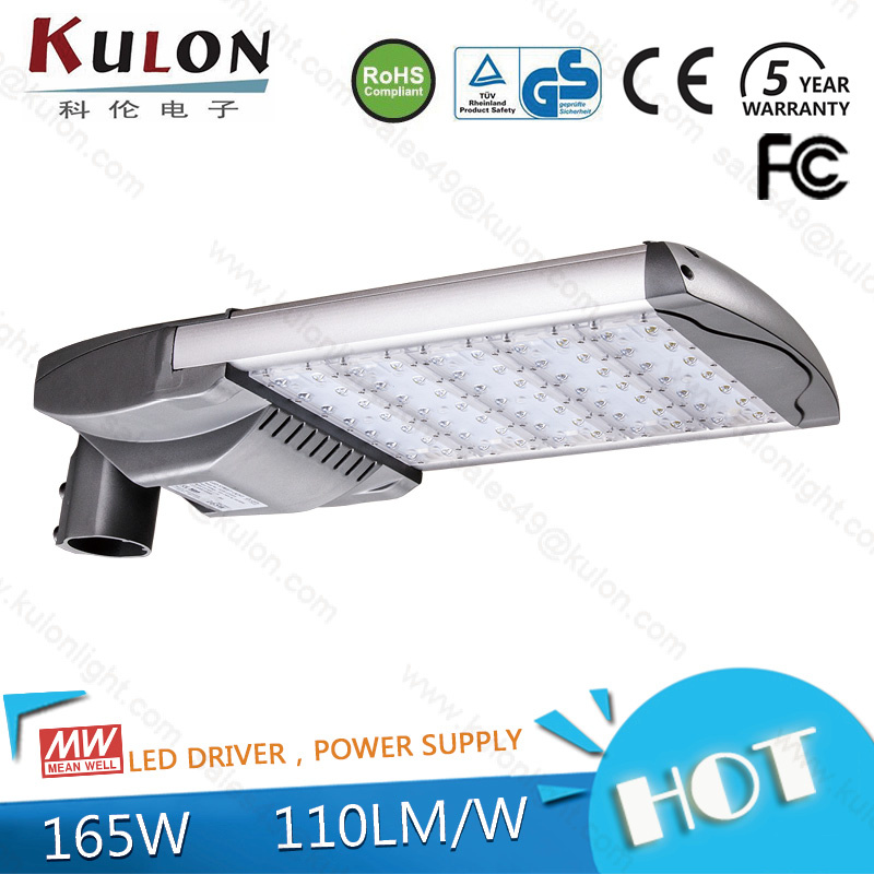5 Years Warranty 165W Solar LED Street Light