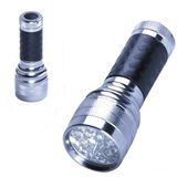 Aluminum LED Dry Battery Flashlight (CC-018-3AAA)