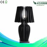 Lightingbird Modern Wood Table Lamp for Room Decoration (LBMT-AJ)