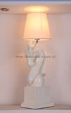 Indoor Hotel Energy Saving Polyresin Table Lamp