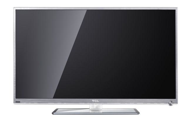 The TCL 55-inch 7300 Series smart TV 